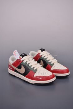 Nike SB Dunk Low Stussy Collaboration